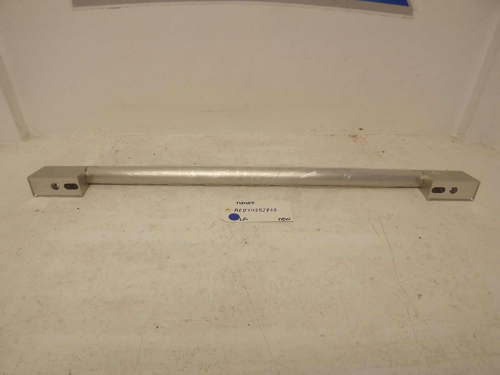 LG Refrigerator AED74352803 Handle New *SEE NOTE* LG Refrigerator AED74352803 Handle New *SEE NOTE*
